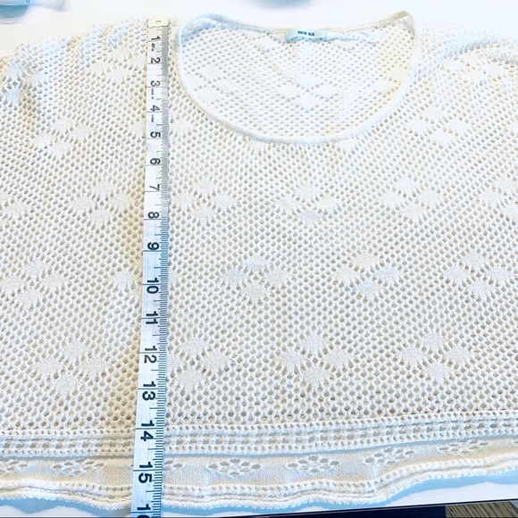 SOLD 🛑 UO Kimchi Blue White Knit Crop Top - Picture 6 of 6